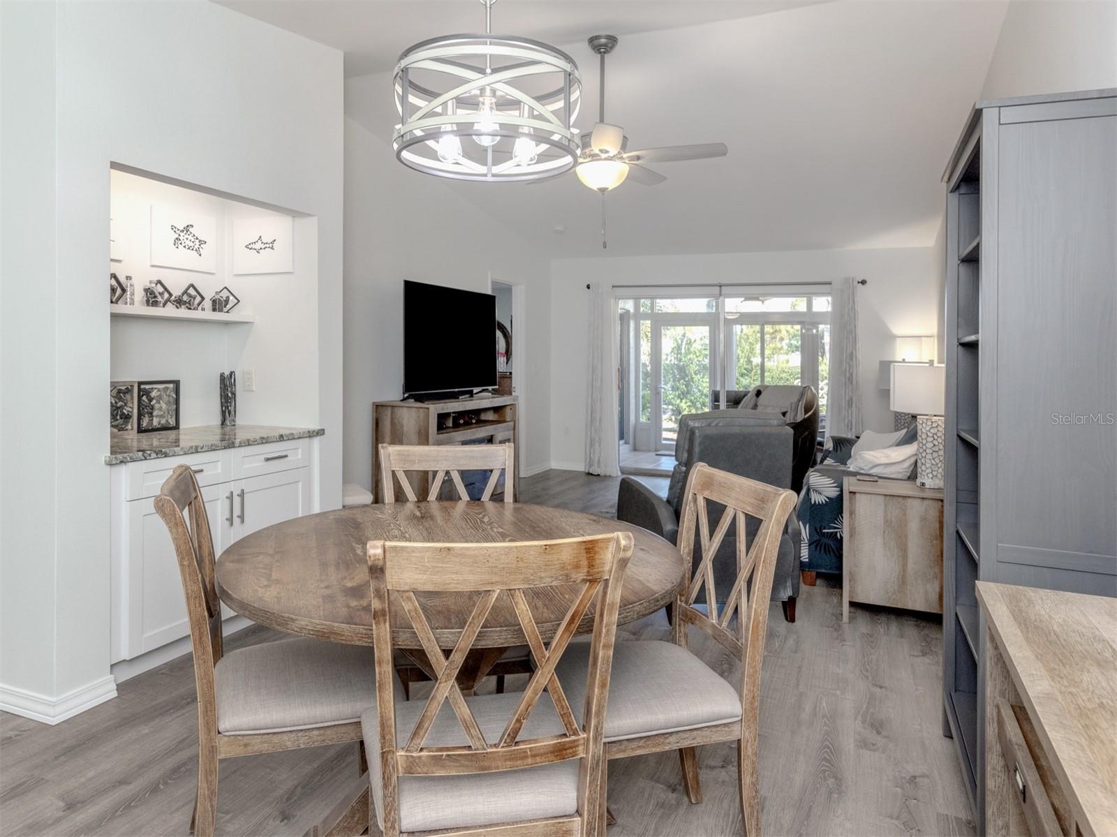 PINEBROOK LAKE CLUB PH 2 - Residential