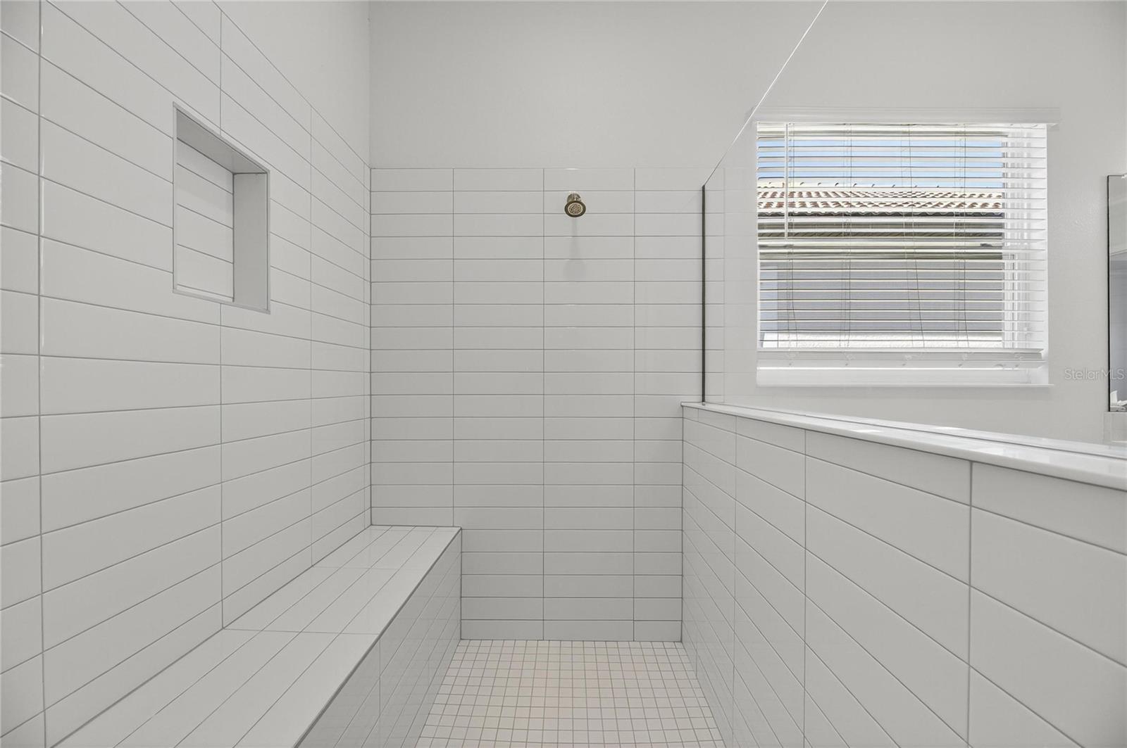 FOREST BROOKE ACTIVE ADULT PH 6A AND 7 LOT 10 BLOC - Residential