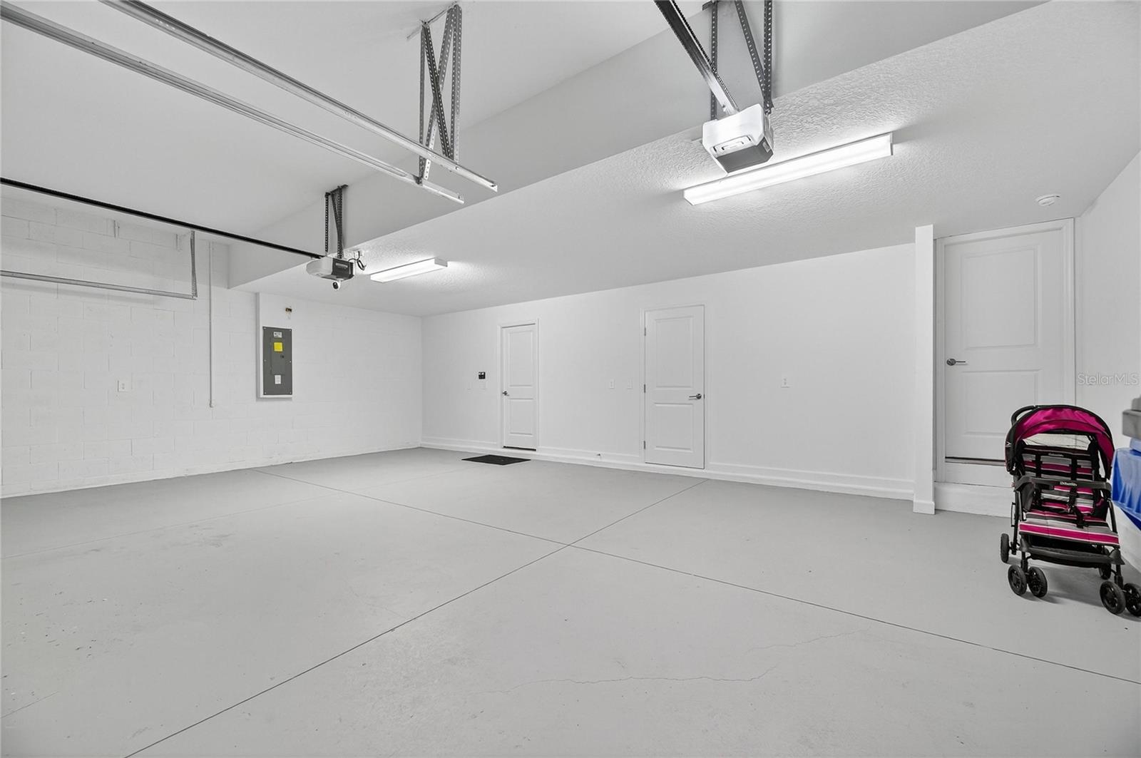 FOREST BROOKE ACTIVE ADULT PH 6A AND 7 LOT 10 BLOC - Residential