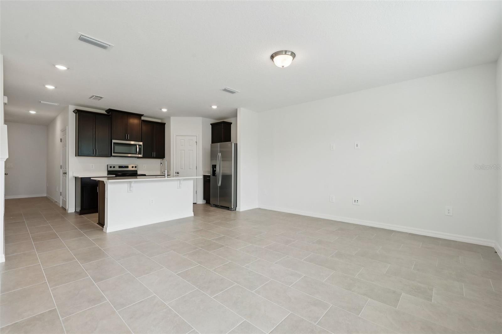 CAGAN CROSSINGS WEST - Residential Lease
