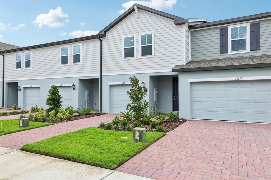 Photo of 16321 Bird Of Paradise Avenue, Clermont, FL 34714 (MLS # O6403998)