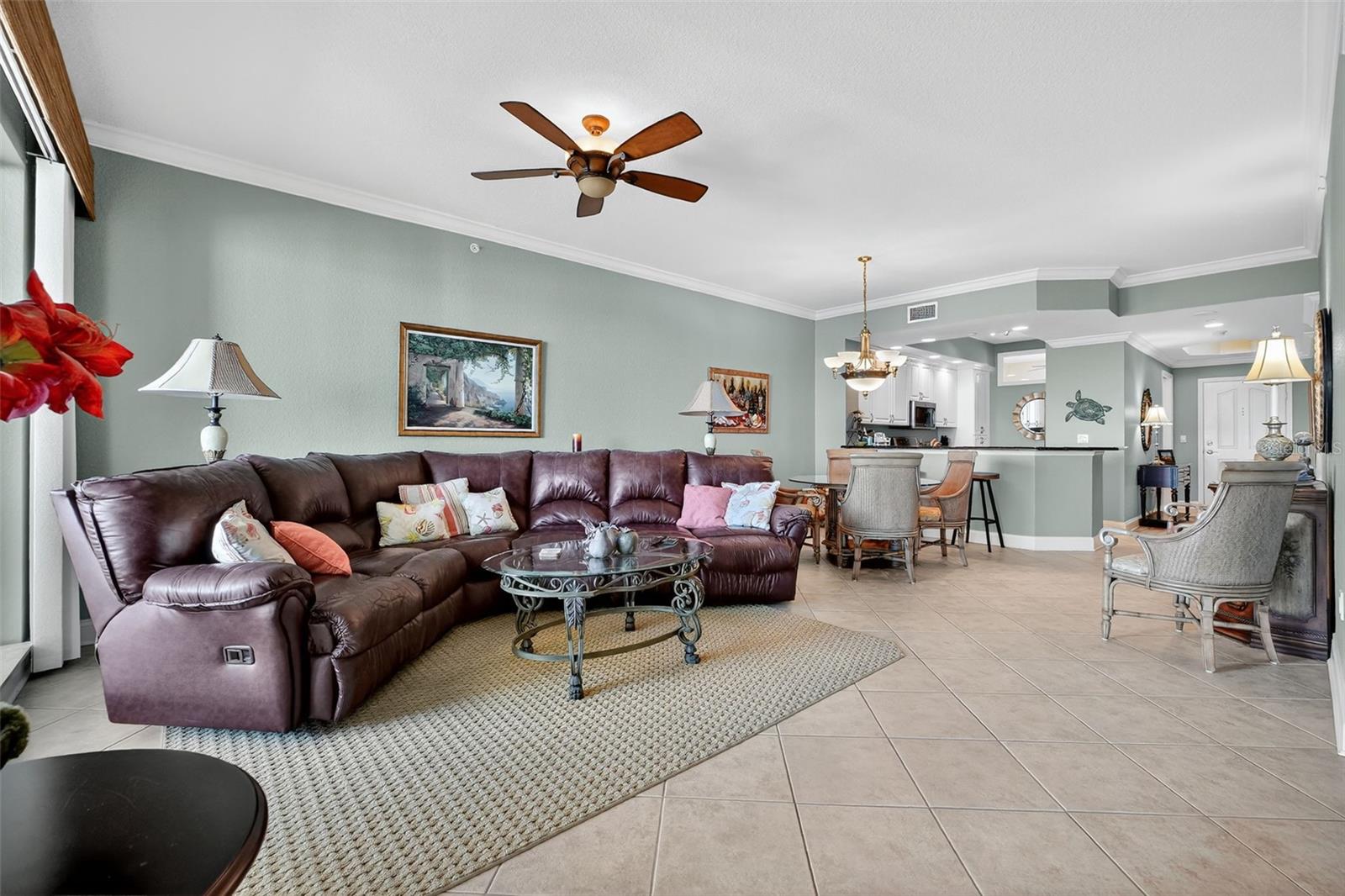 PALMS AT MINORCA PH 02 CONDO - Residential