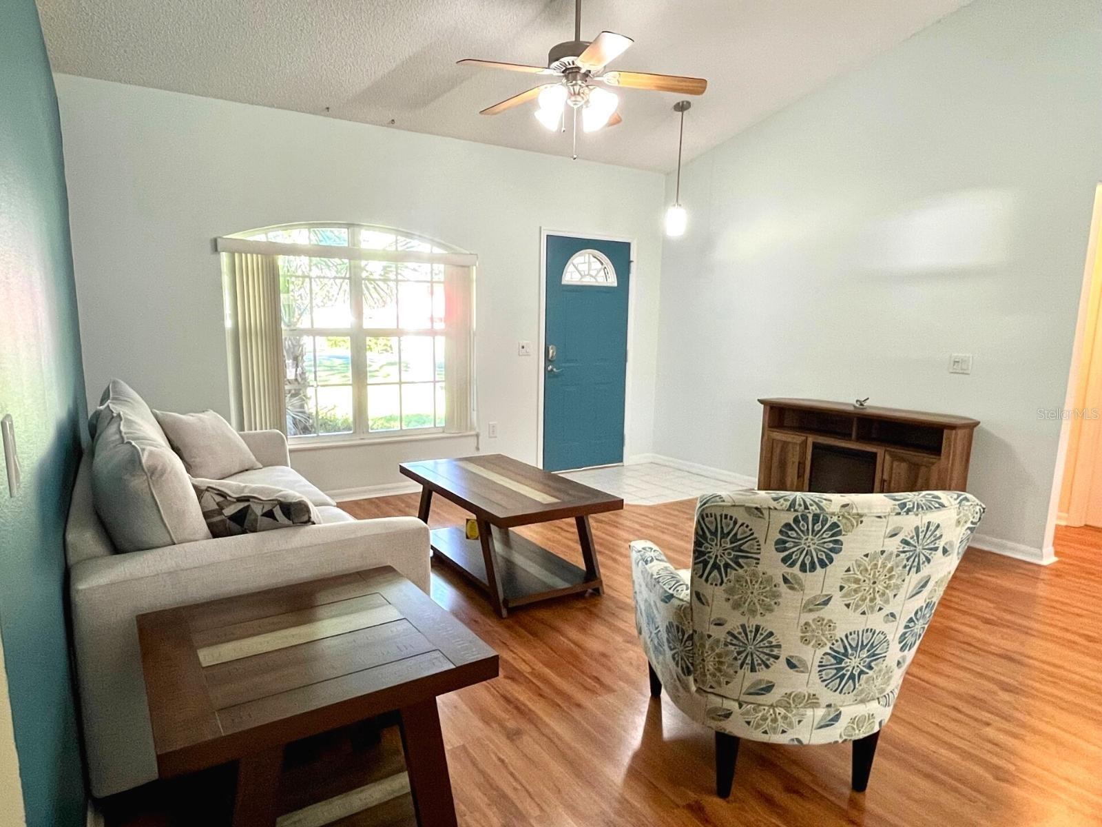 BURWYN PARK - Residential