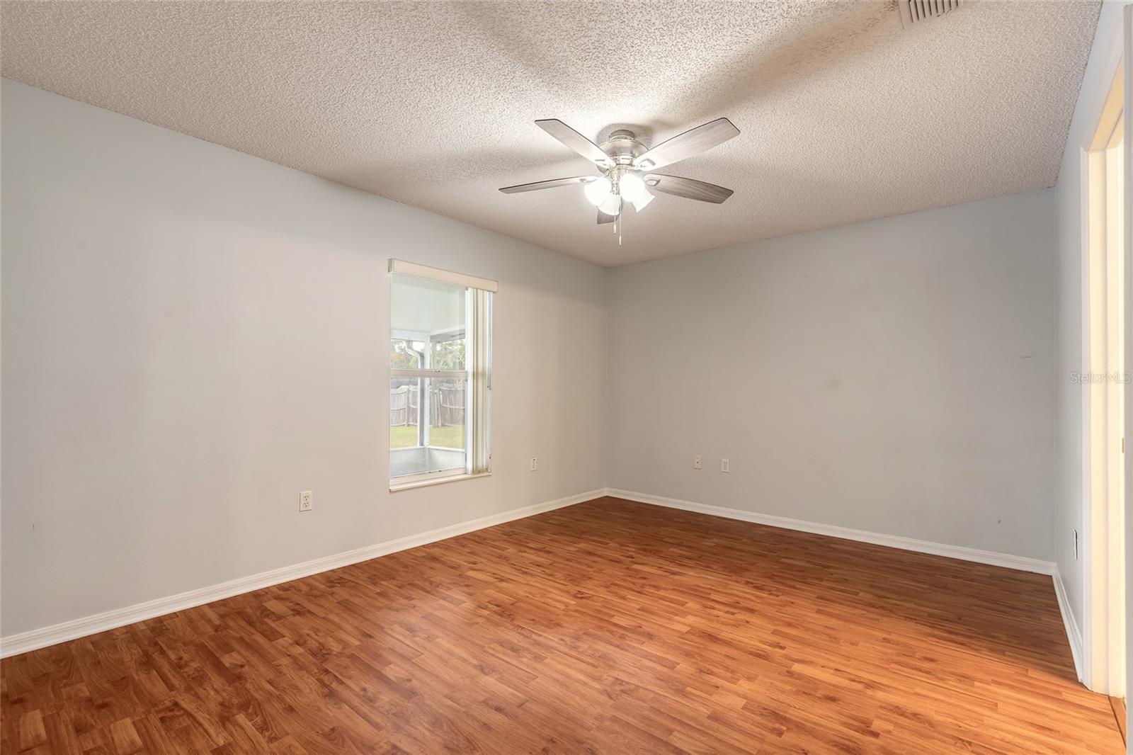 BURWYN PARK - Residential