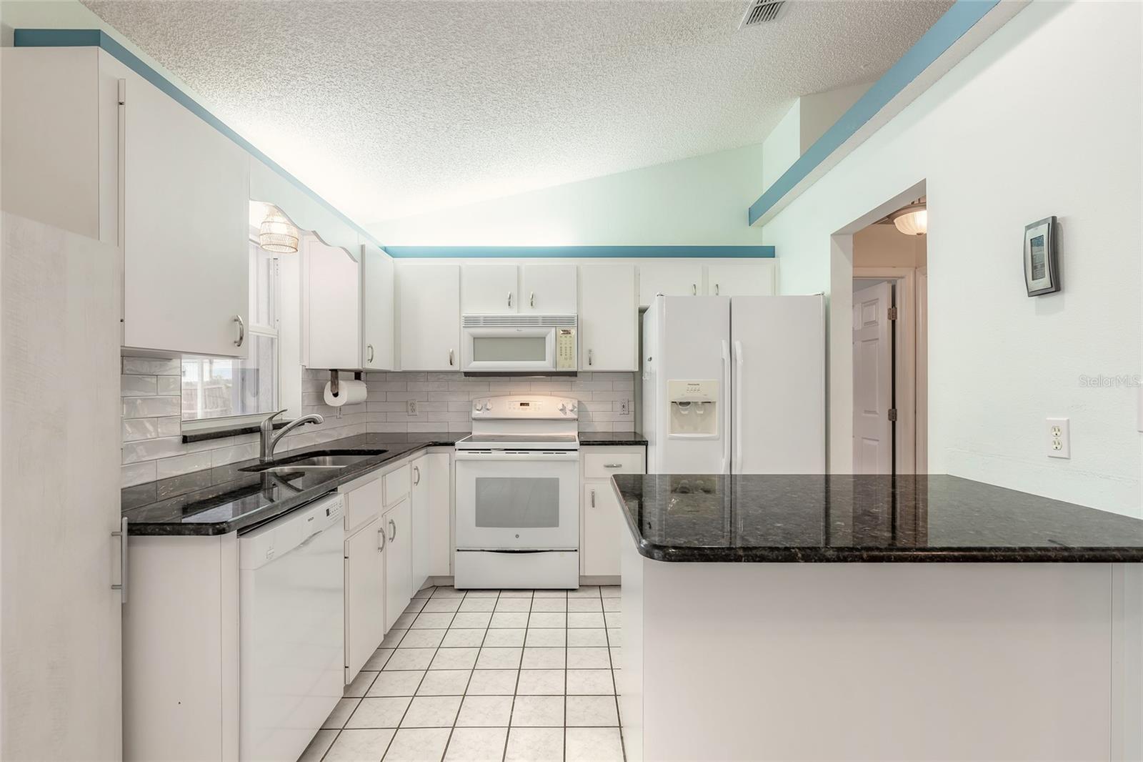 BURWYN PARK - Residential