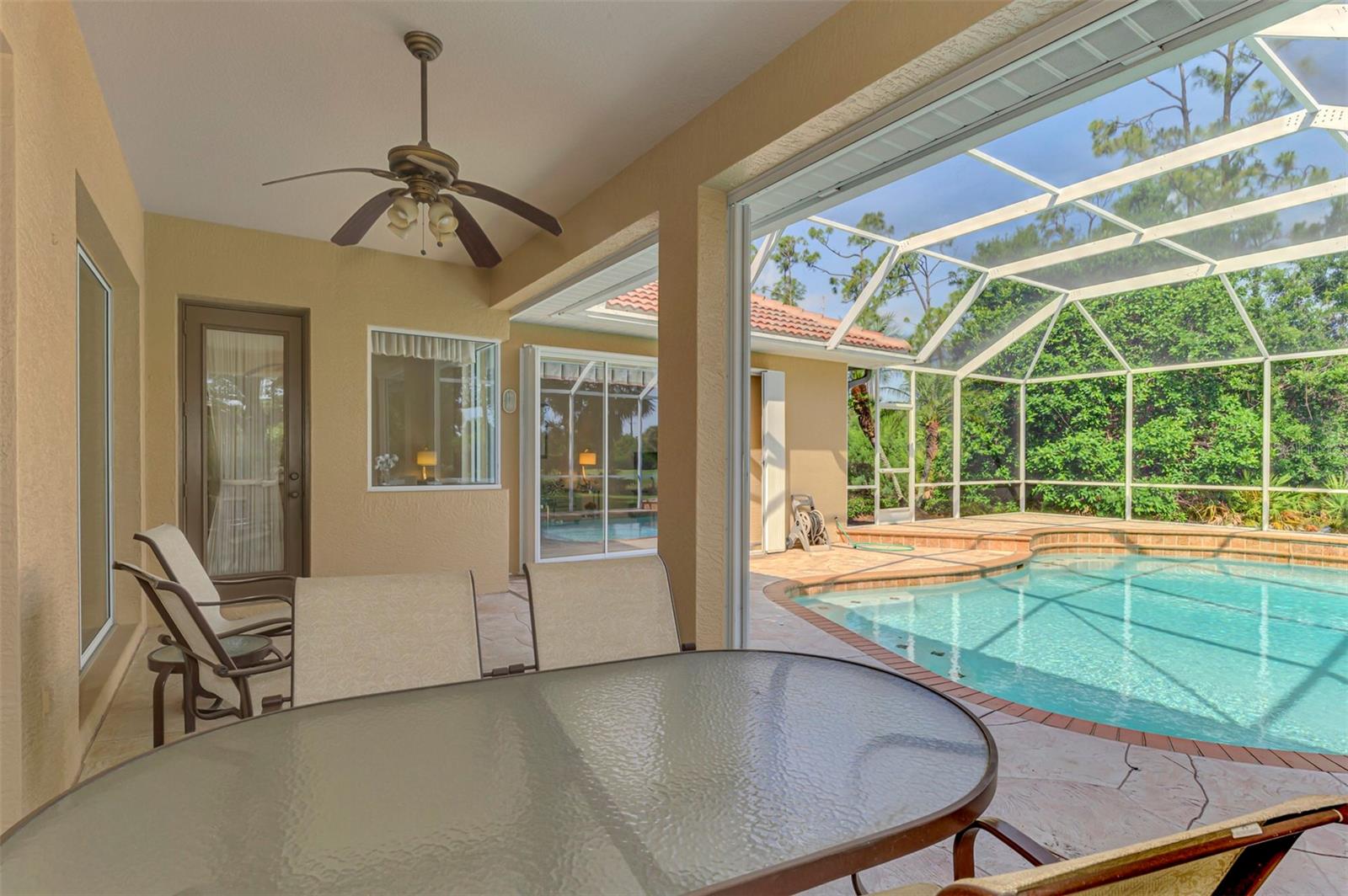 SAWGRASS - Residential