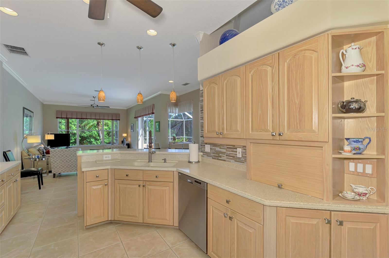 SAWGRASS - Residential