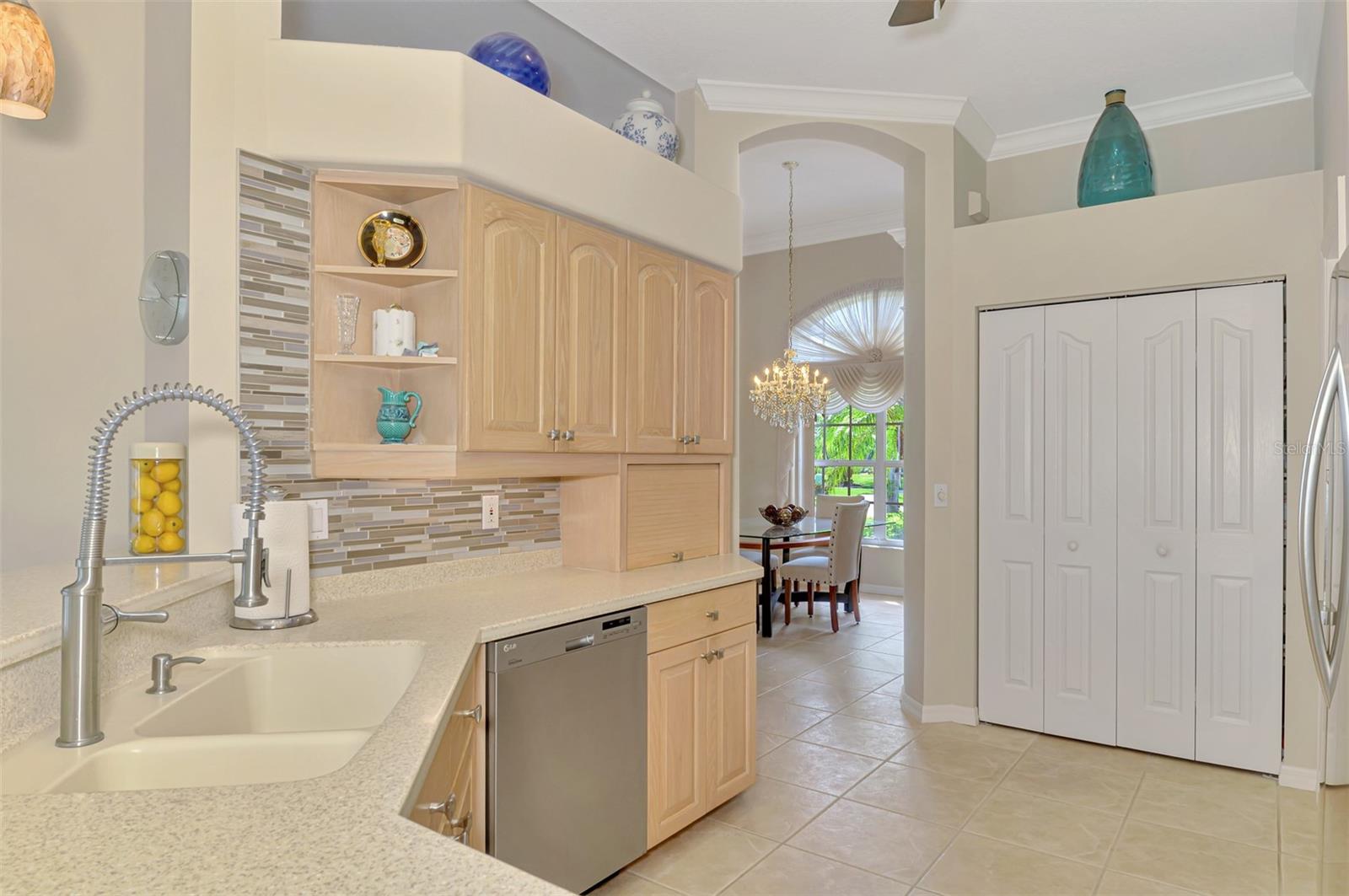 SAWGRASS - Residential