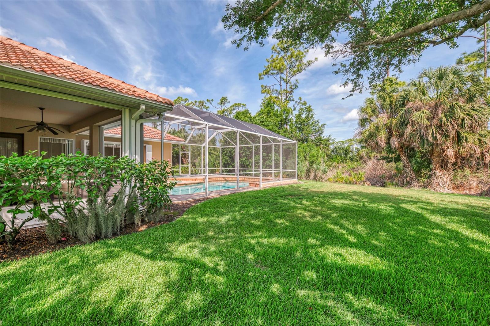 SAWGRASS - Residential