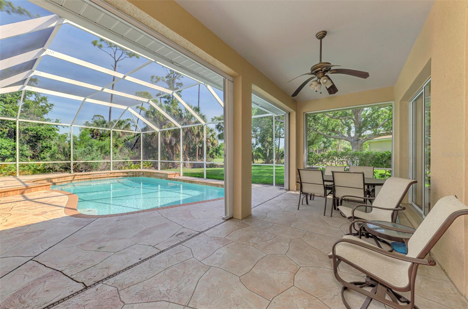 SAWGRASS - Residential