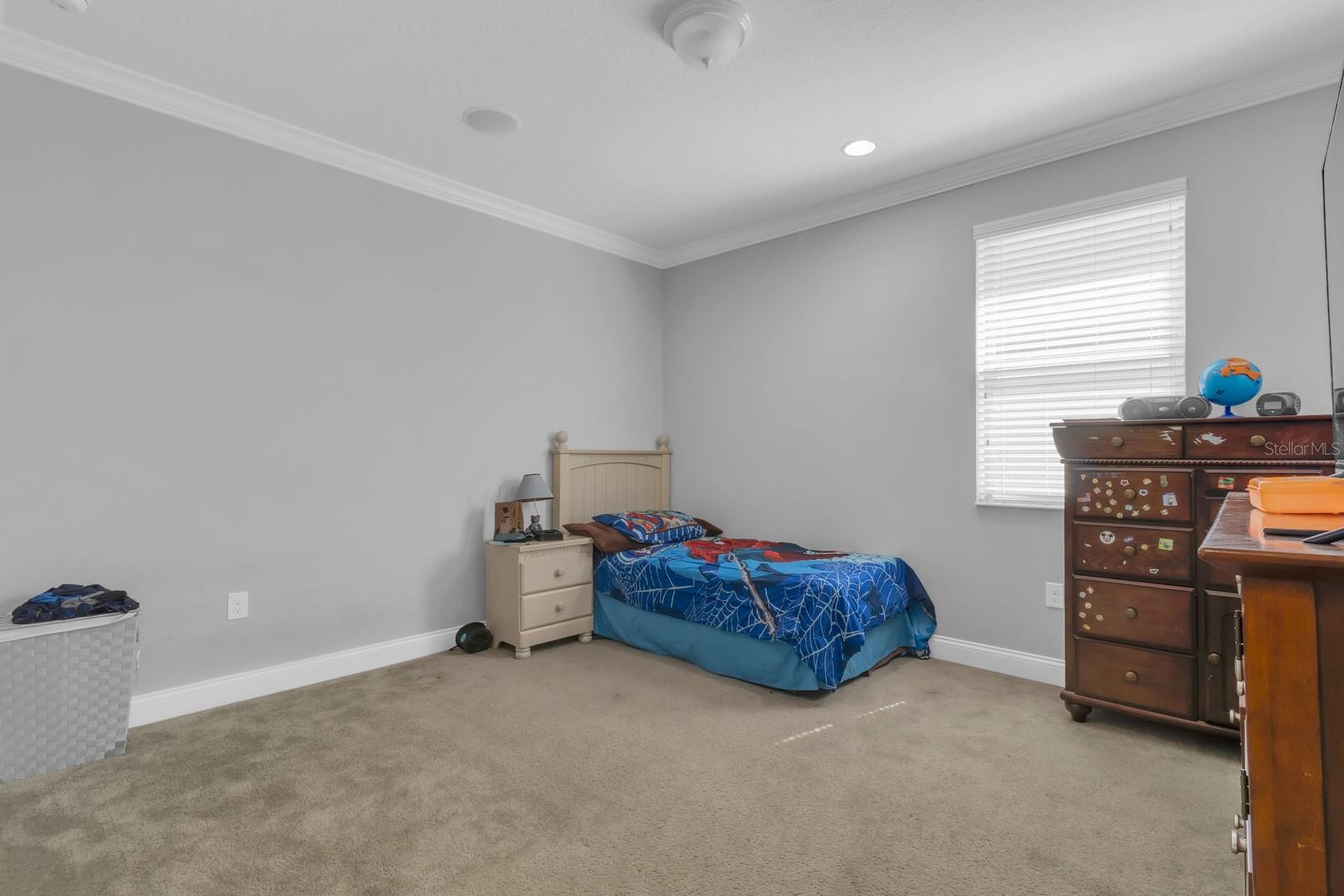 ASTOR GRANDE AT LAKE FOREST - Residential