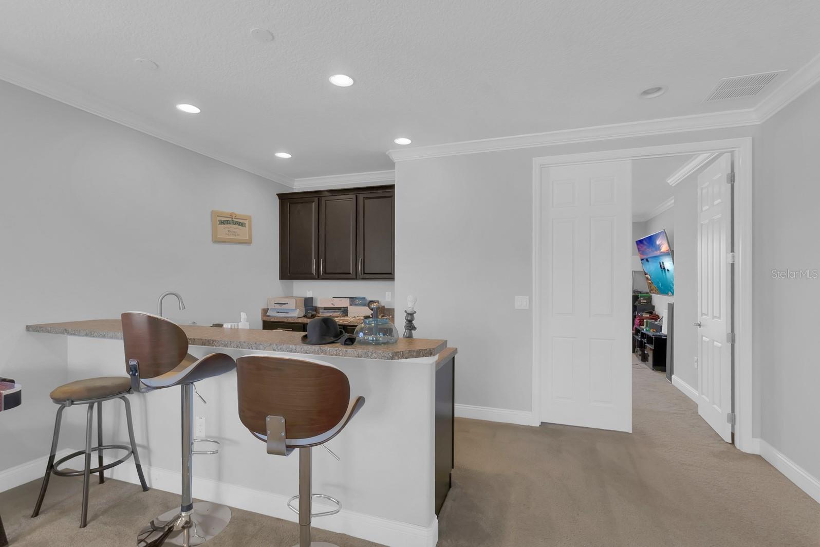 ASTOR GRANDE AT LAKE FOREST - Residential