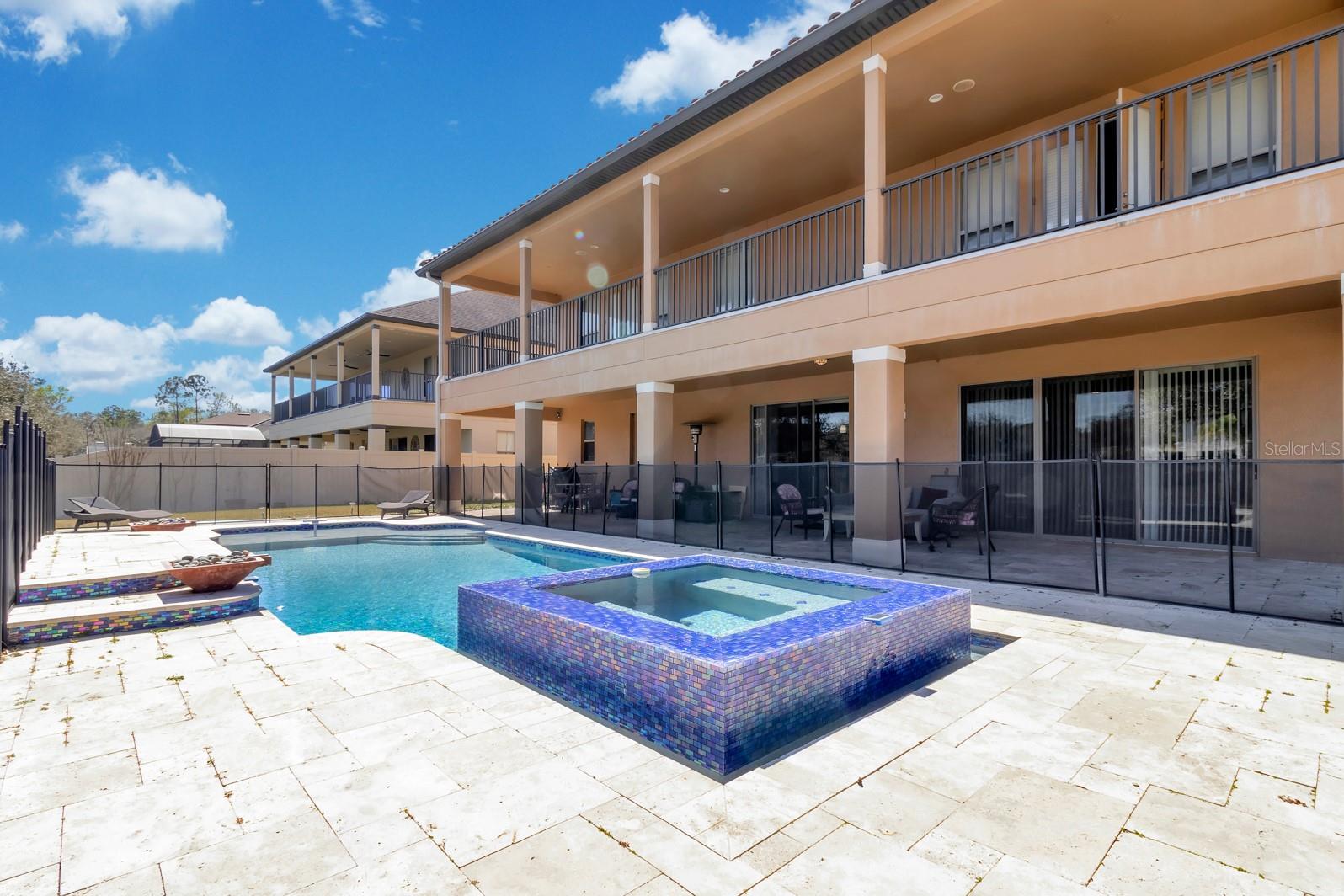 ASTOR GRANDE AT LAKE FOREST - Residential