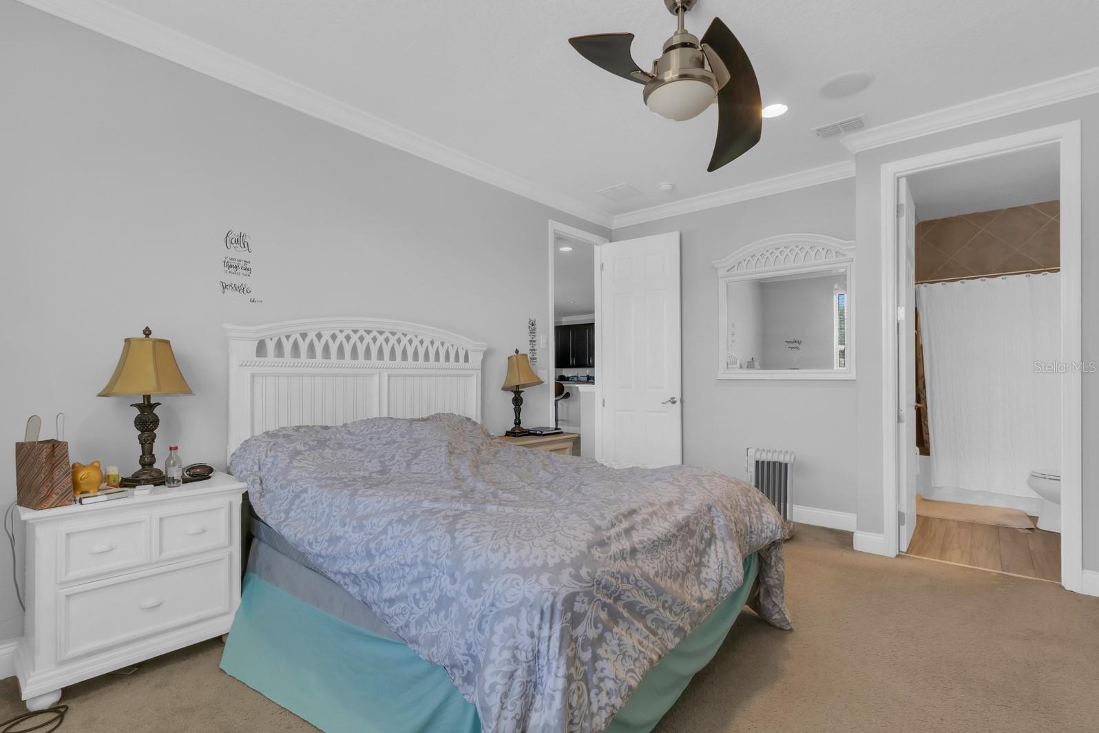 ASTOR GRANDE AT LAKE FOREST - Residential