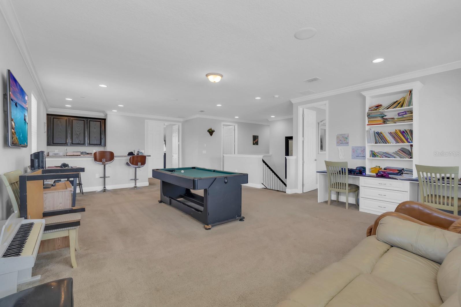 ASTOR GRANDE AT LAKE FOREST - Residential