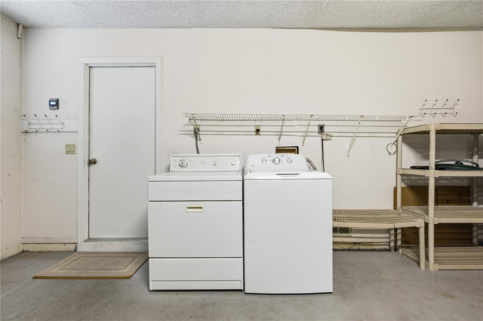 CHARTLEY COURT - Residential