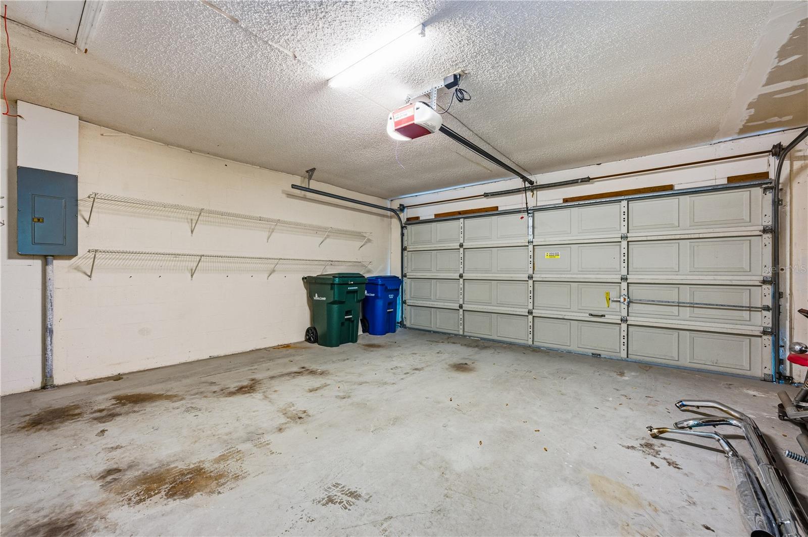 CHARTLEY COURT - Residential