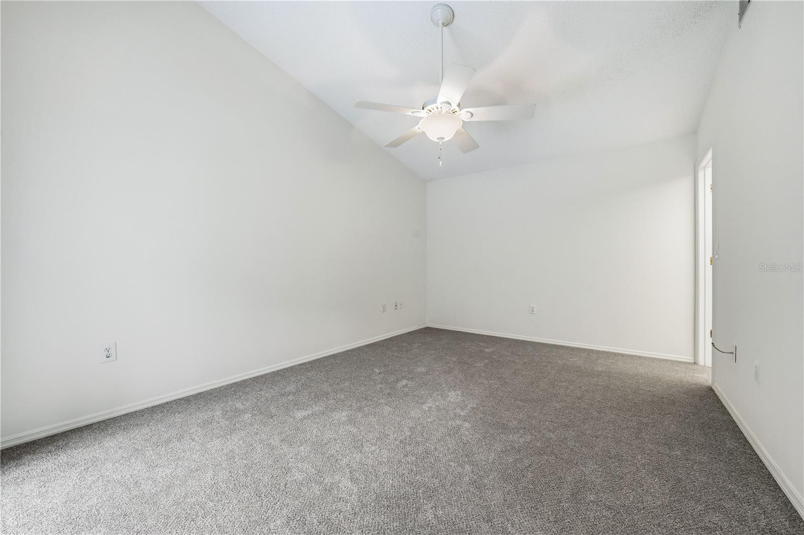 CHARTLEY COURT - Residential