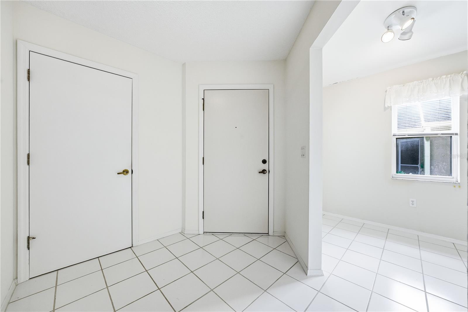 CHARTLEY COURT - Residential