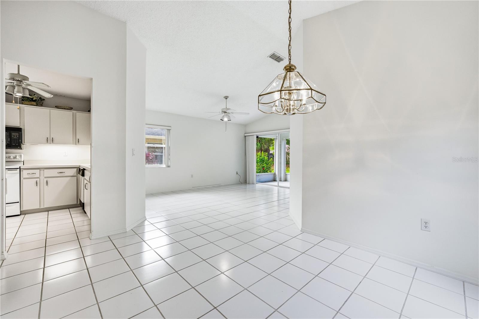 CHARTLEY COURT - Residential