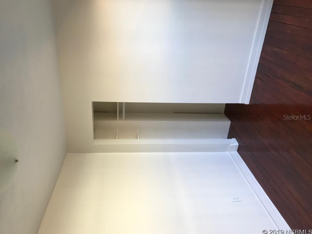 W F Connors - Residential Lease