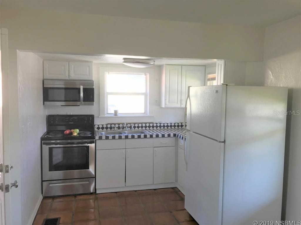 W F Connors - Residential Lease