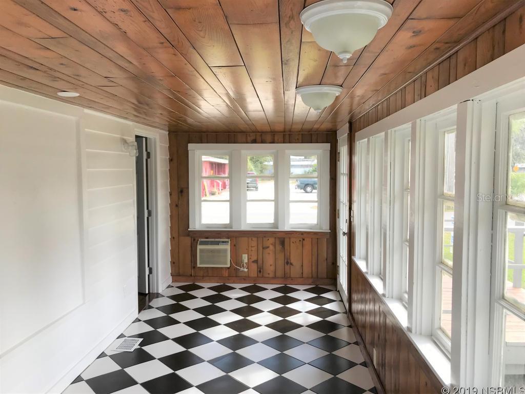 W F Connors - Residential Lease