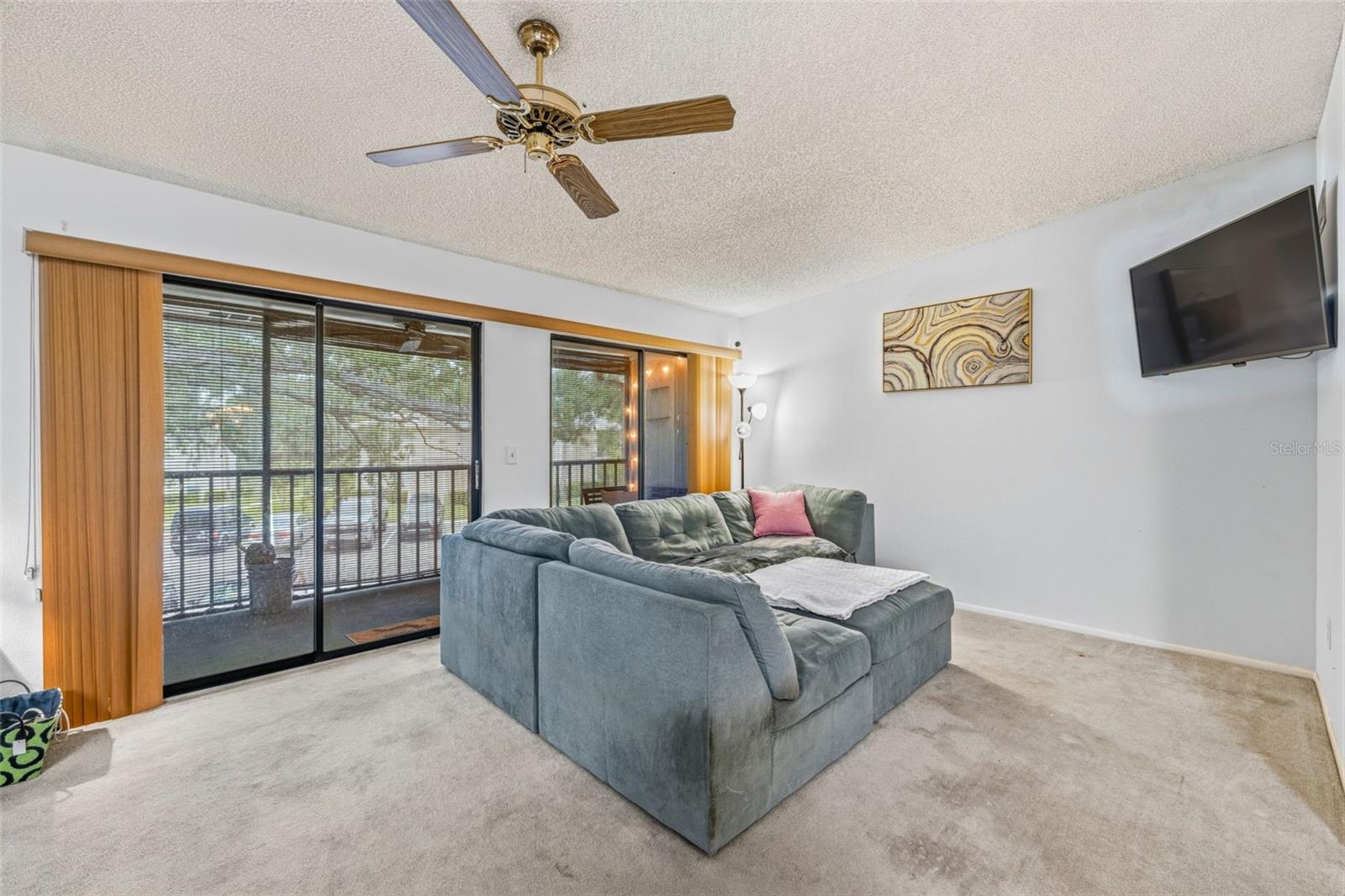 RAINTREE VILLAGE CONDO N - Residential