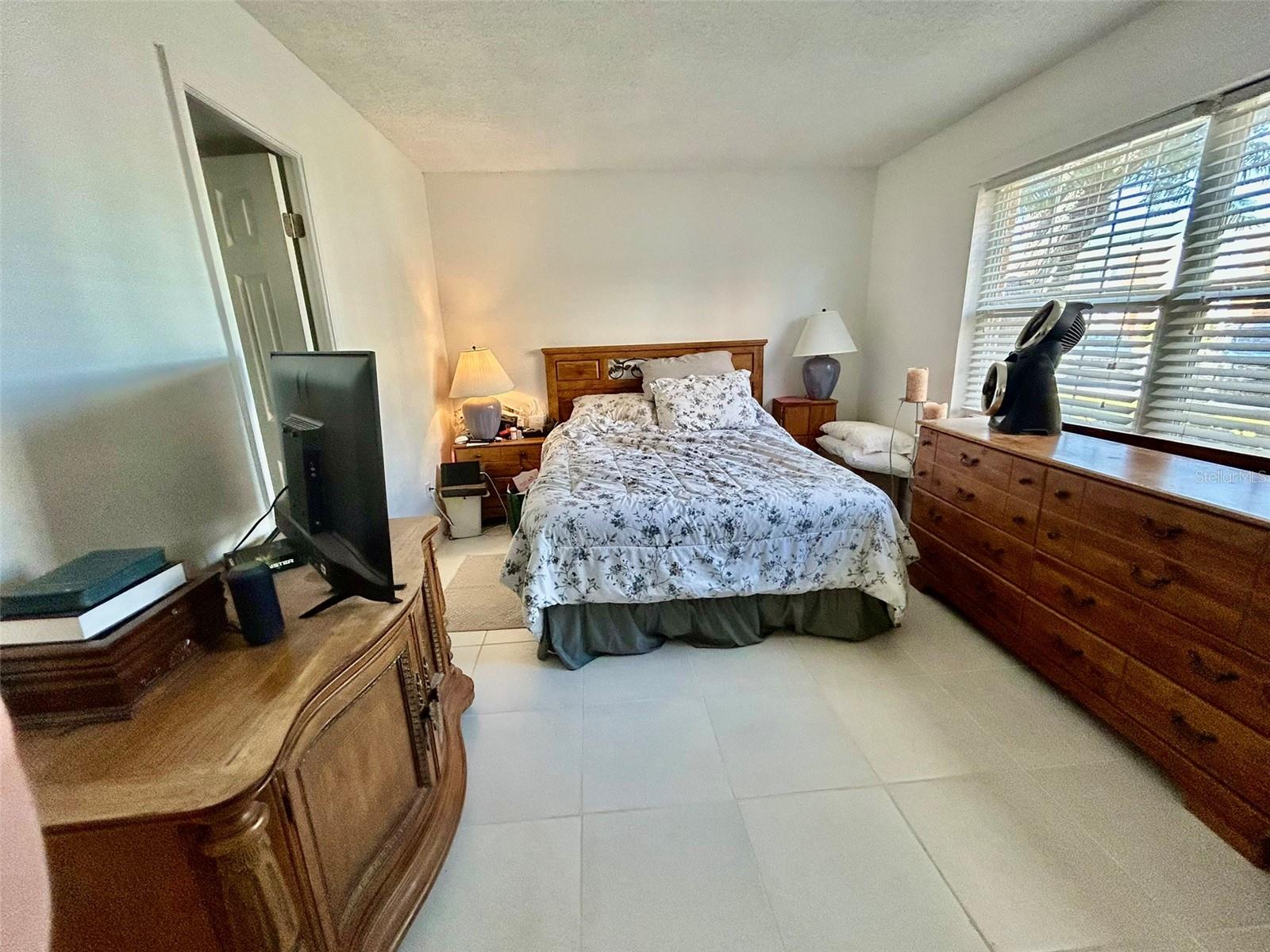 MARIA MANOR - Residential