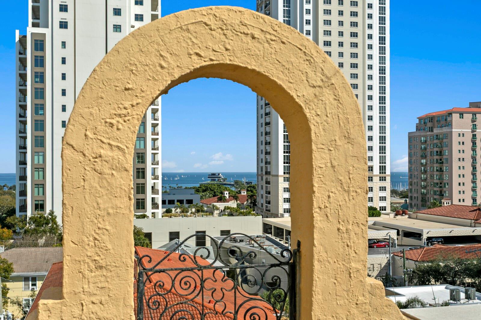 FLORI DE LEON APTS CO-OP - Residential