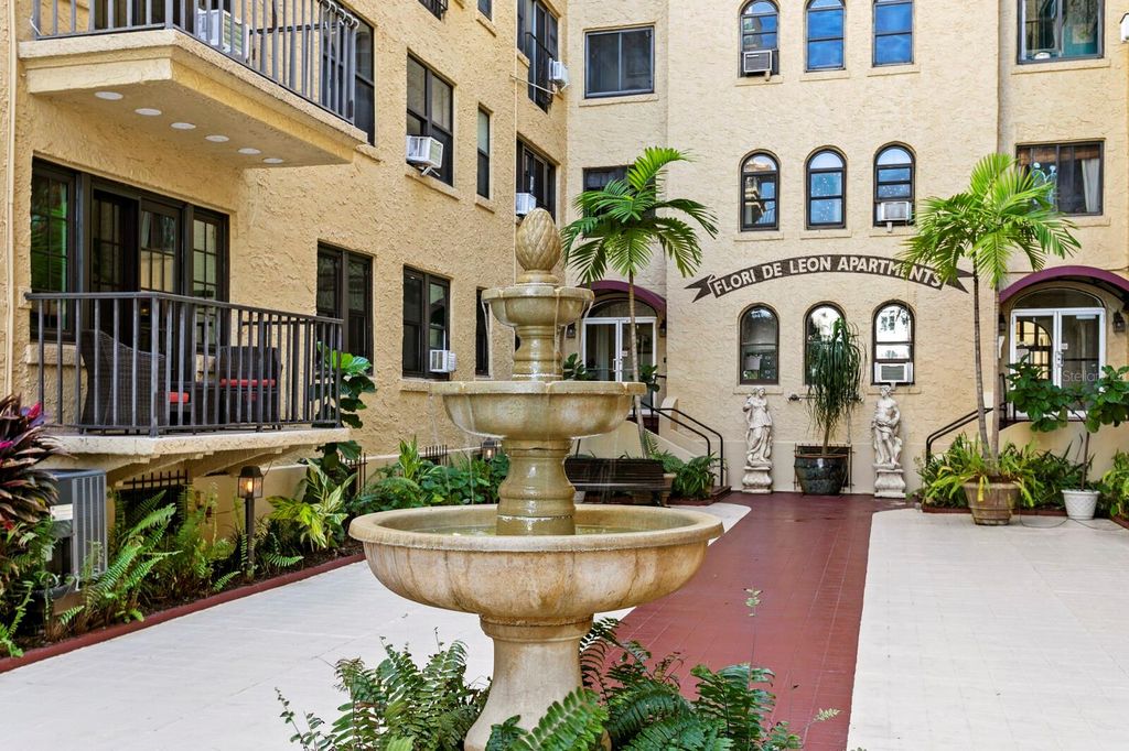 Photo of 130 4th Avenue N #105, St Petersburg, FL 33701 (MLS # TB8477497)