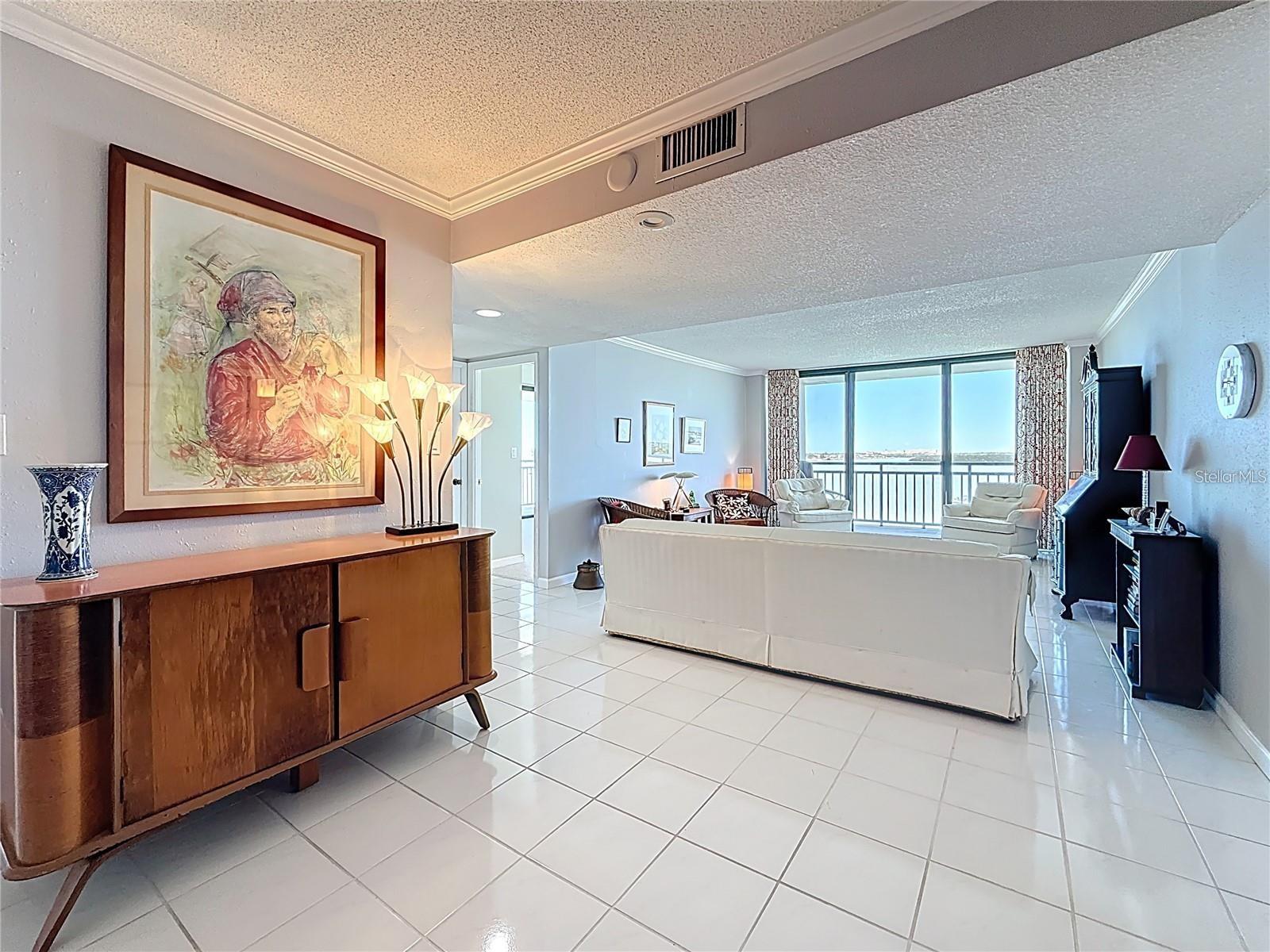 1 KEY CAPRI - Residential