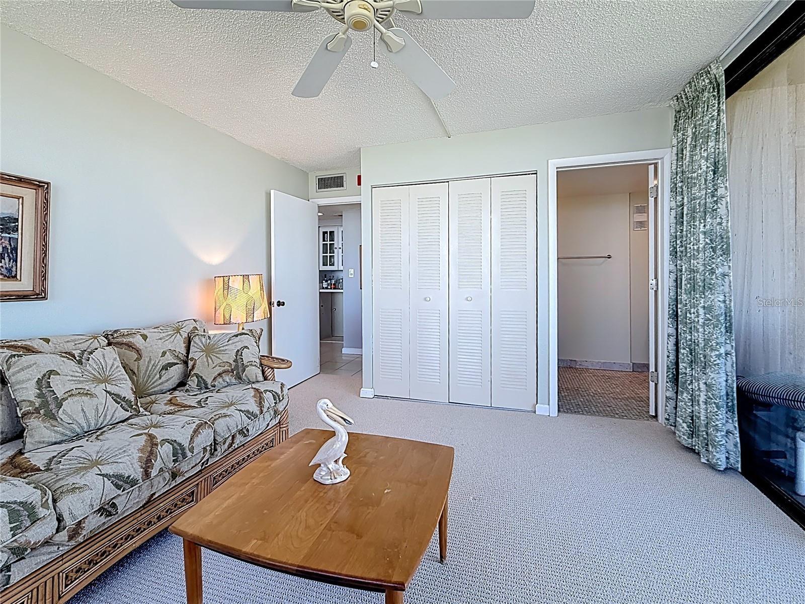 1 KEY CAPRI - Residential