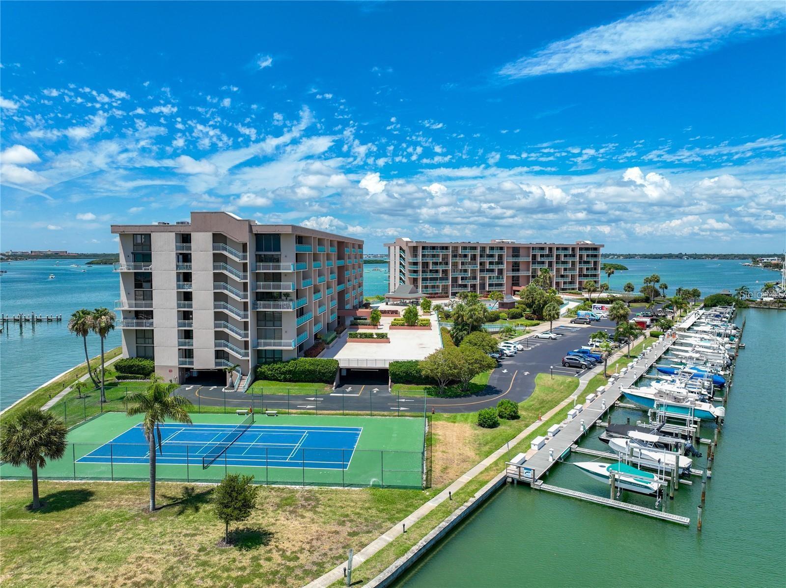 1 KEY CAPRI - Residential