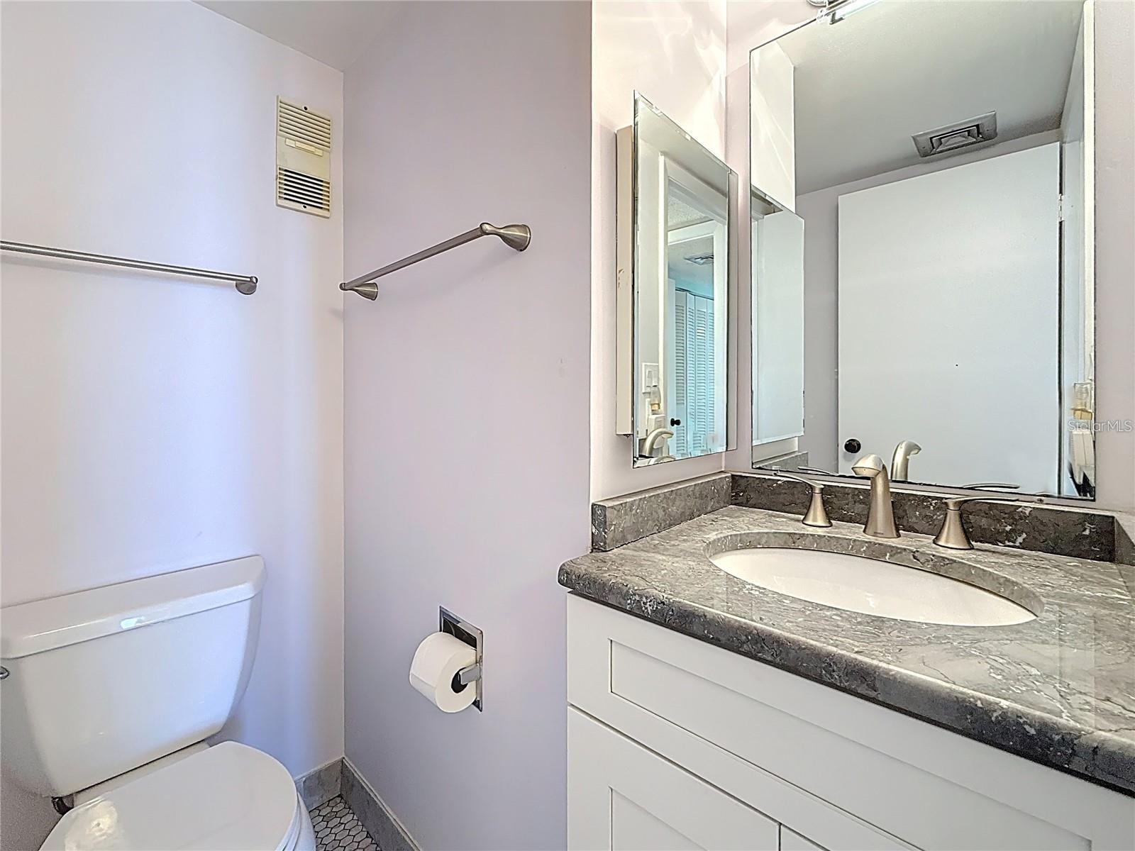 1 KEY CAPRI - Residential