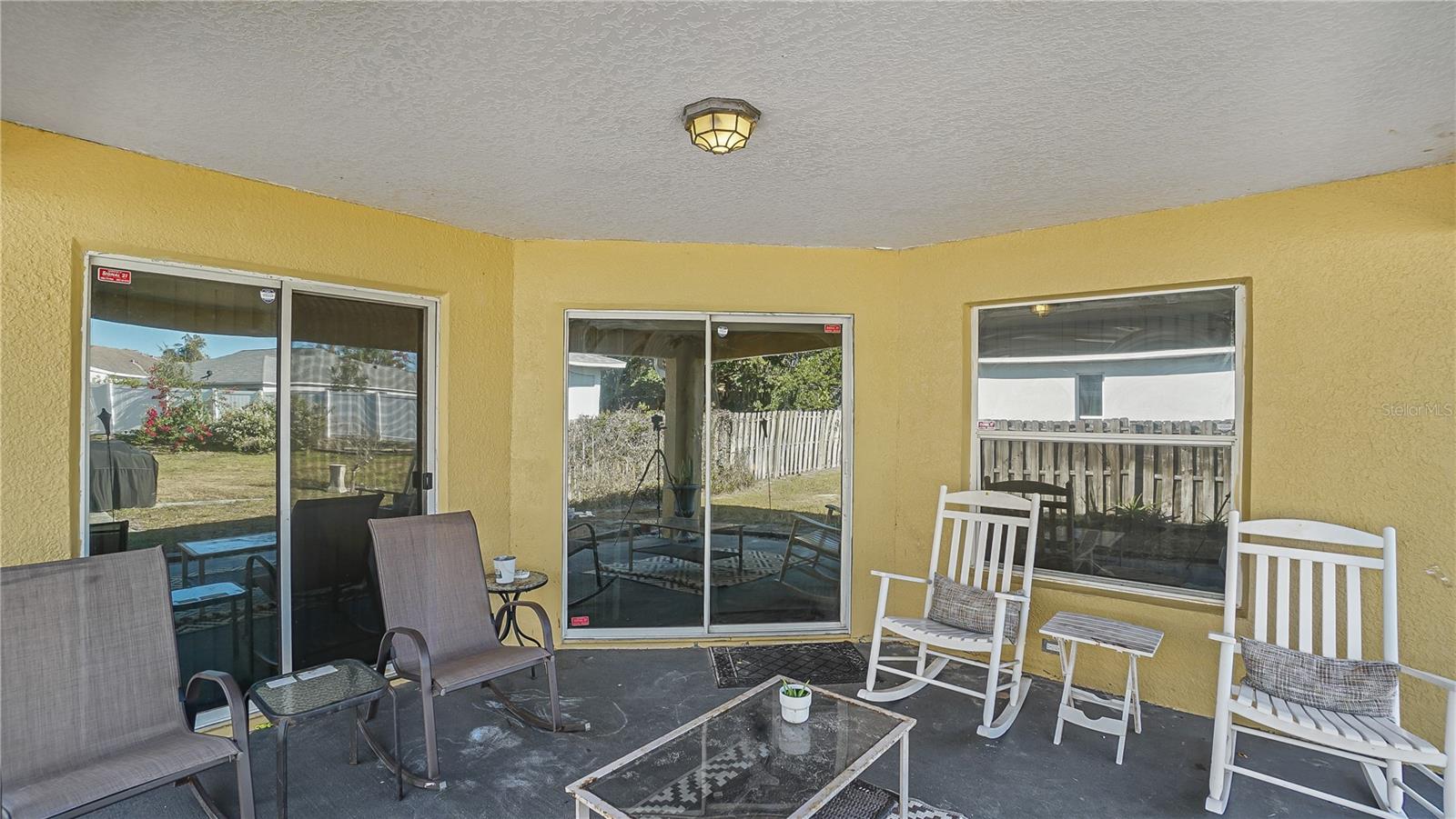 DELTONA LAKES UNIT 07 - Residential Lease