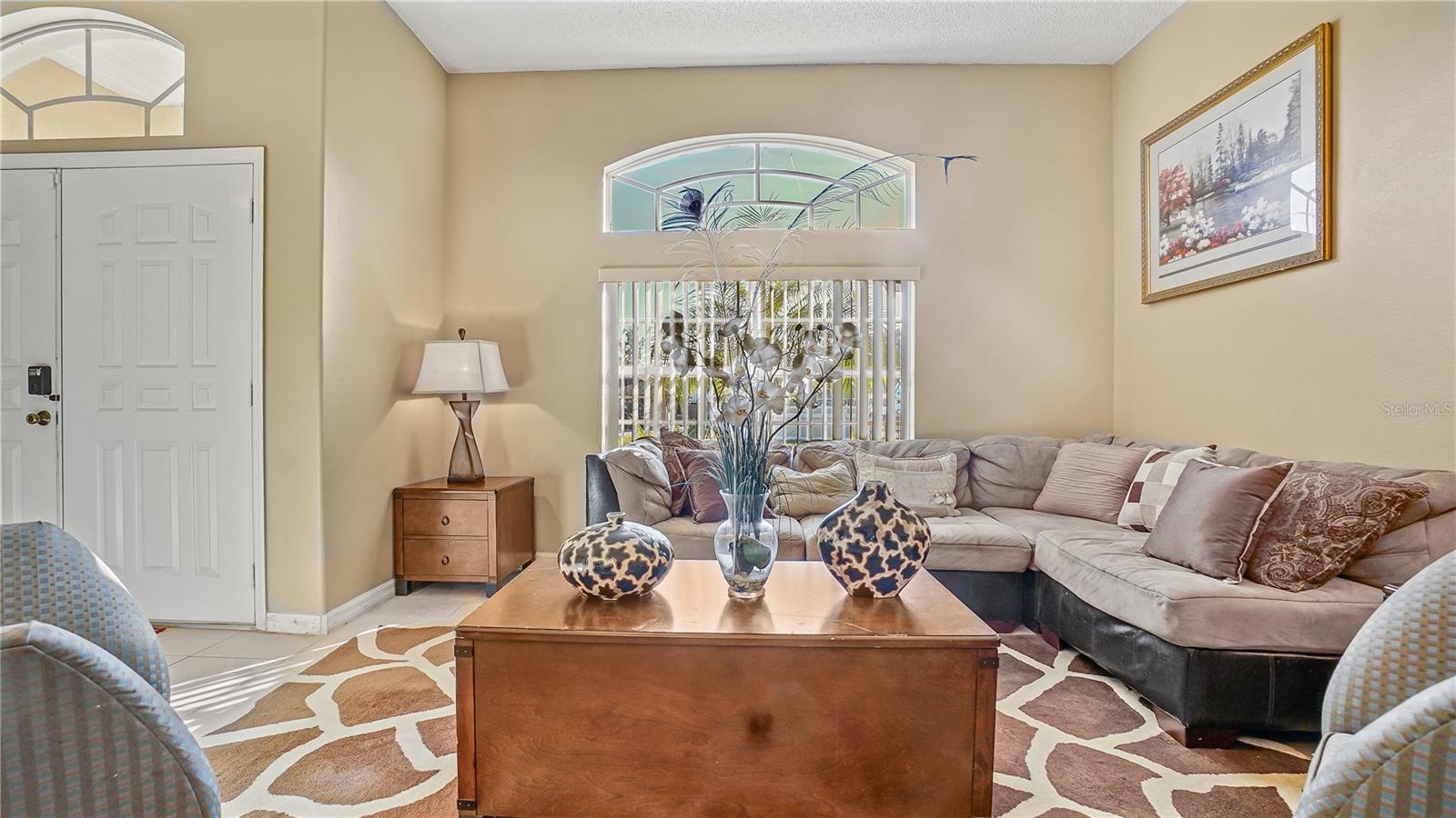 DELTONA LAKES UNIT 07 - Residential Lease