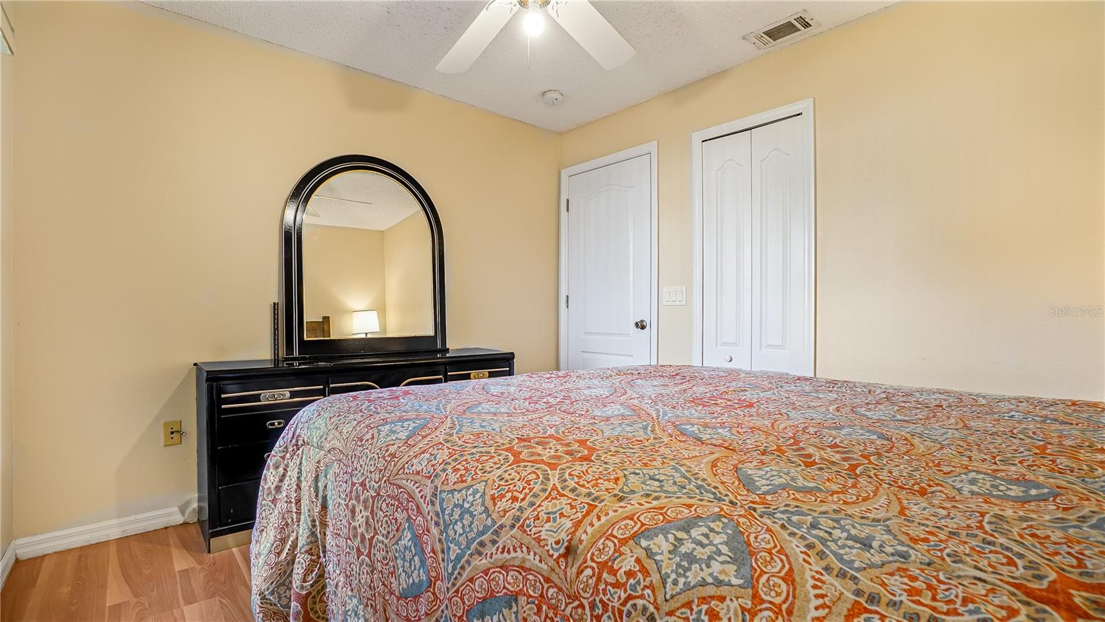 DELTONA LAKES UNIT 07 - Residential Lease