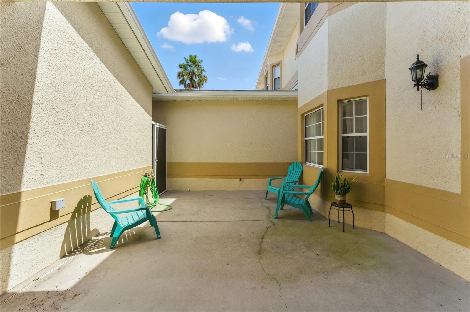 13239 FOUNTAINBLEAU DRIVE