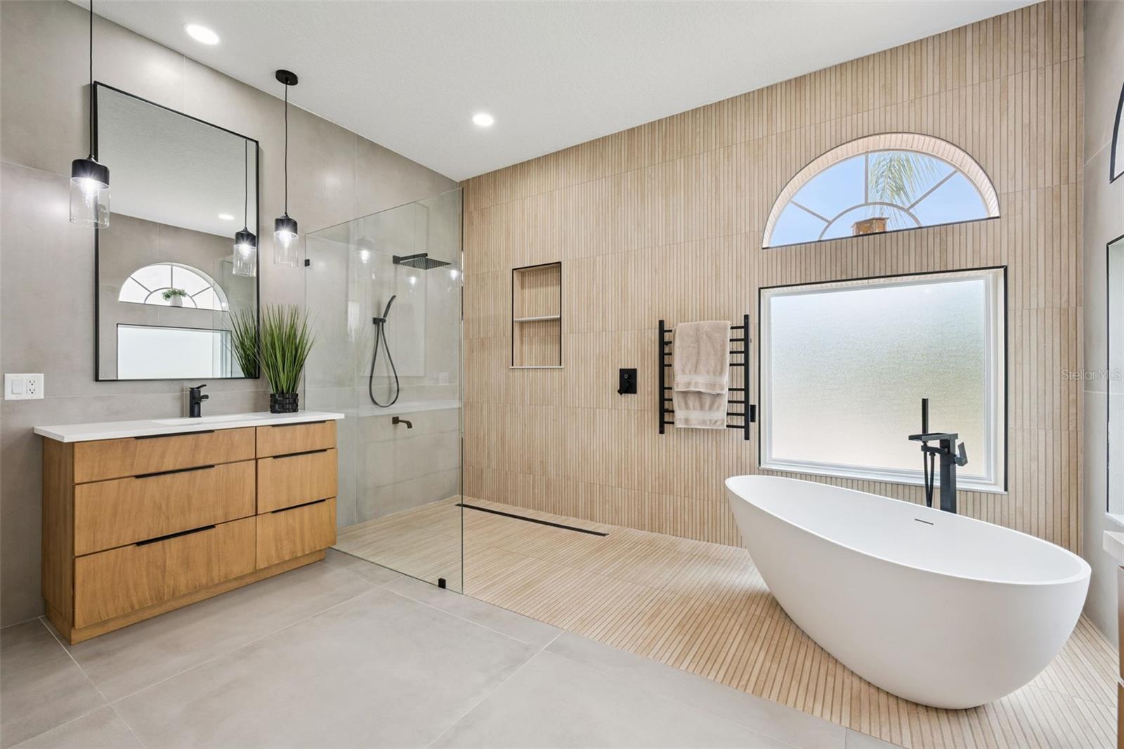 STONEYBROOK 44/122 - Residential