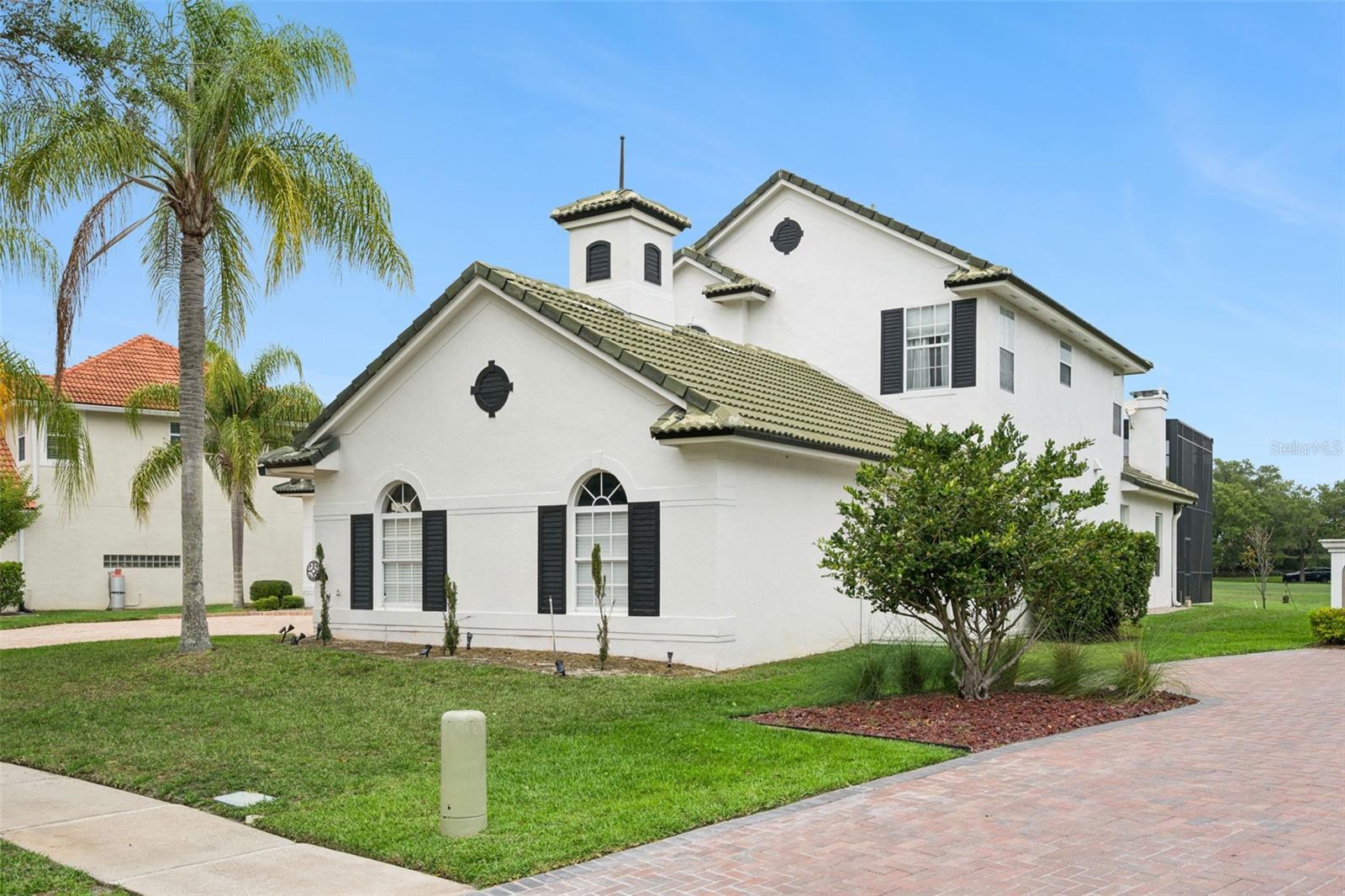 STONEYBROOK 44/122 - Residential