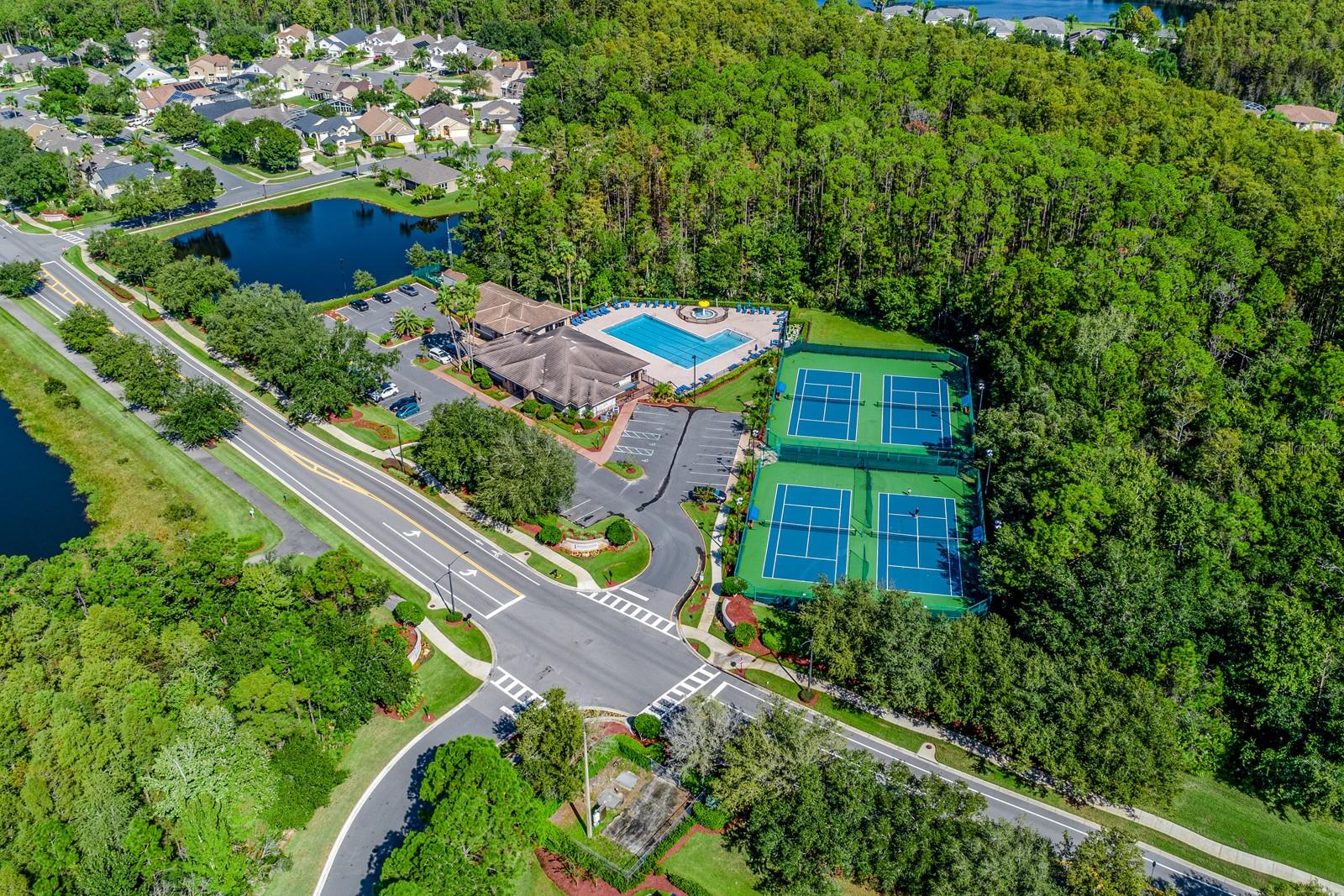 STONEYBROOK 44/122 - Residential