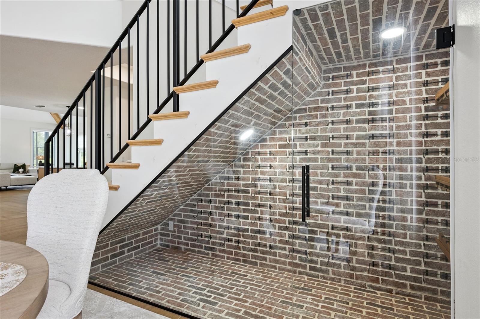 STONEYBROOK 44/122 - Residential