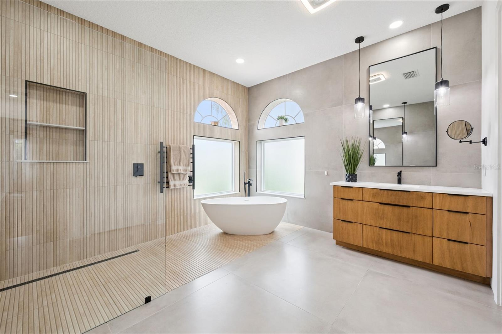 STONEYBROOK 44/122 - Residential