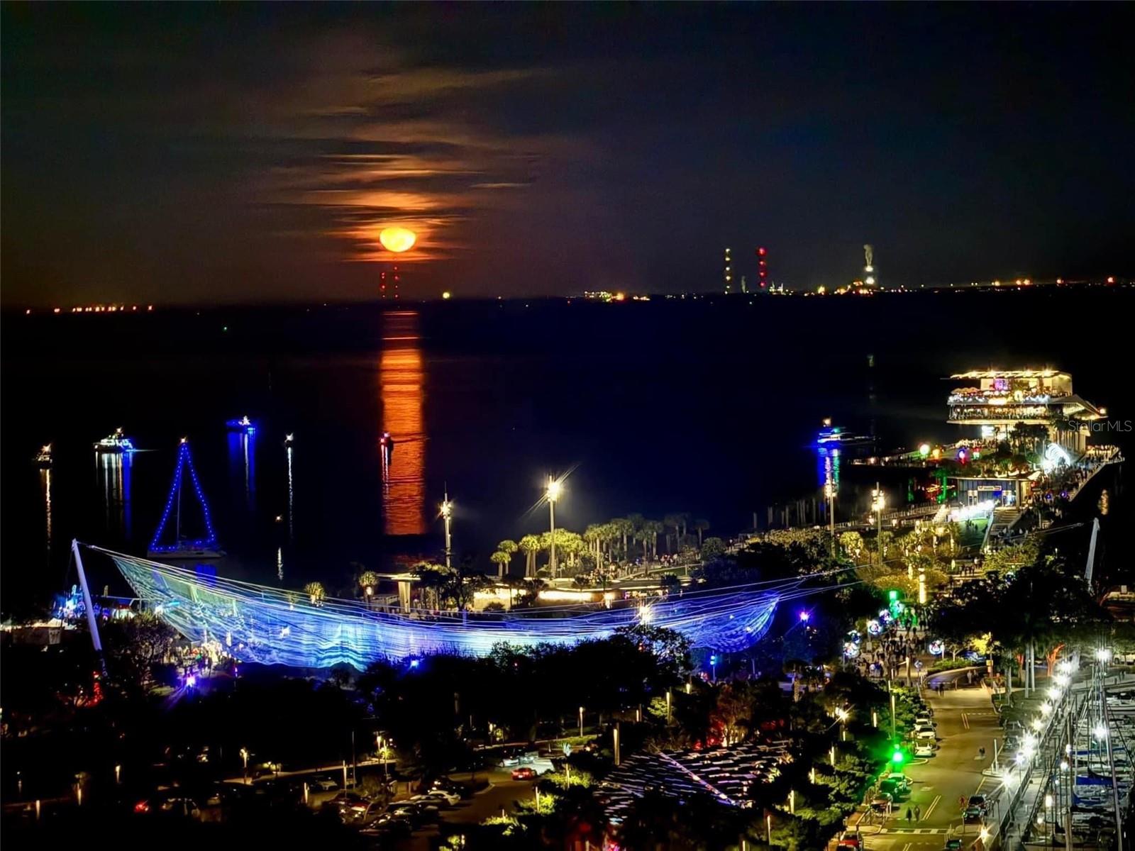 OVATION CONDO - Residential