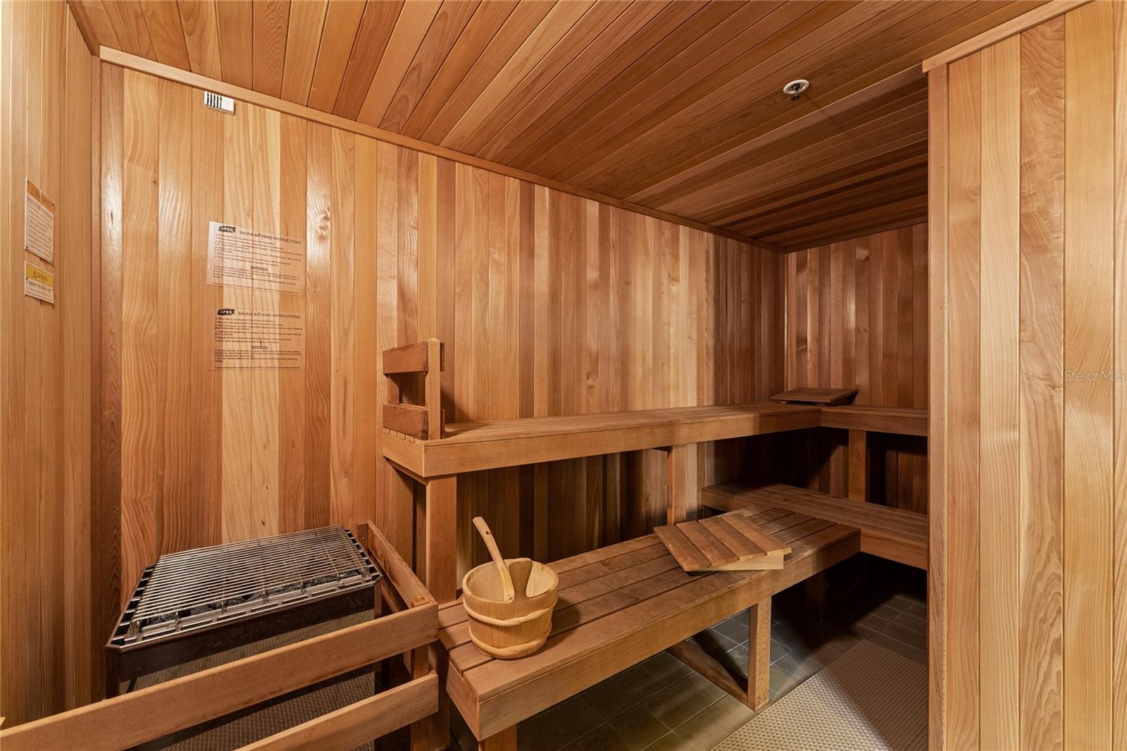 OVATION CONDO - Residential