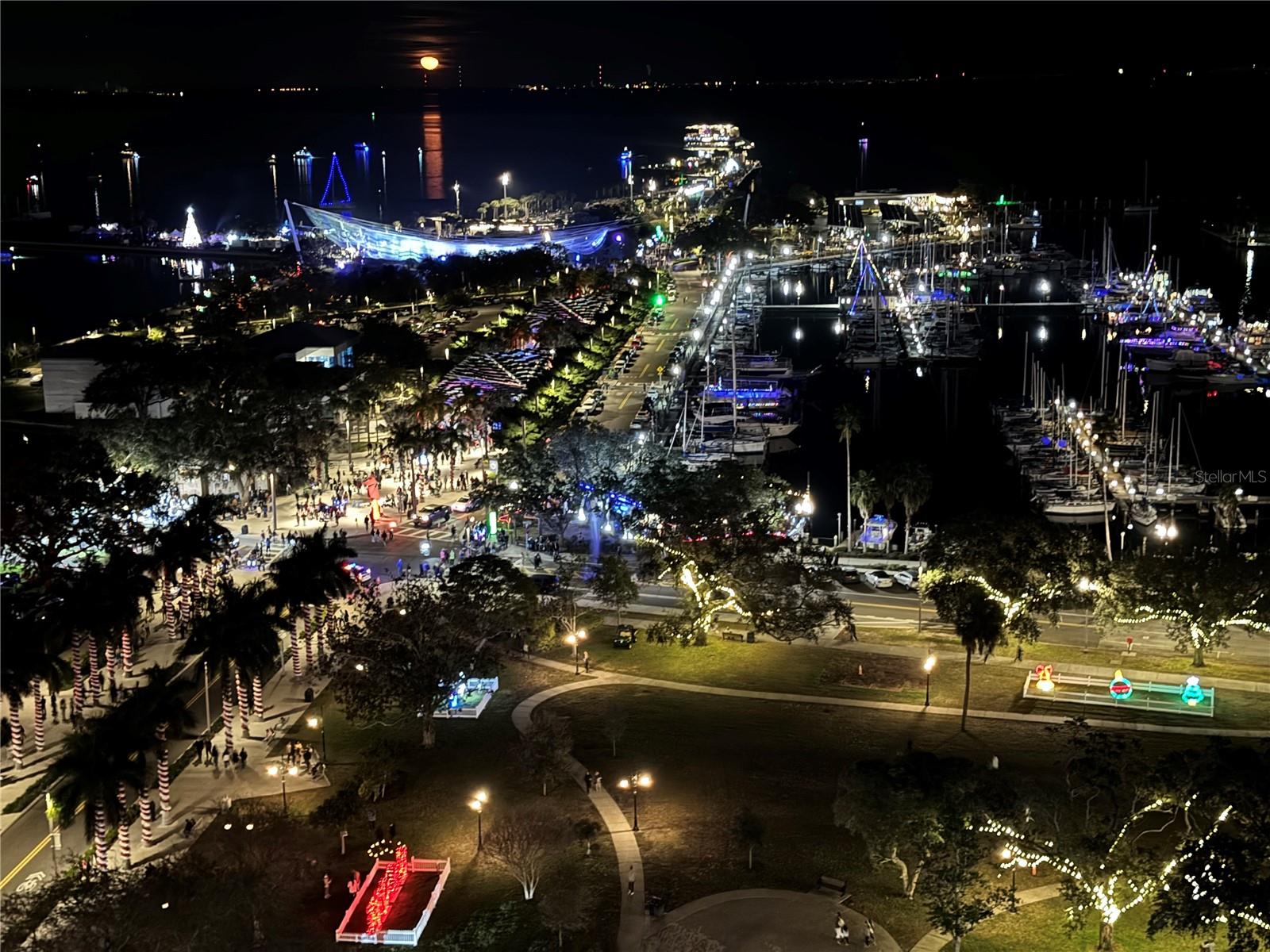 OVATION CONDO - Residential