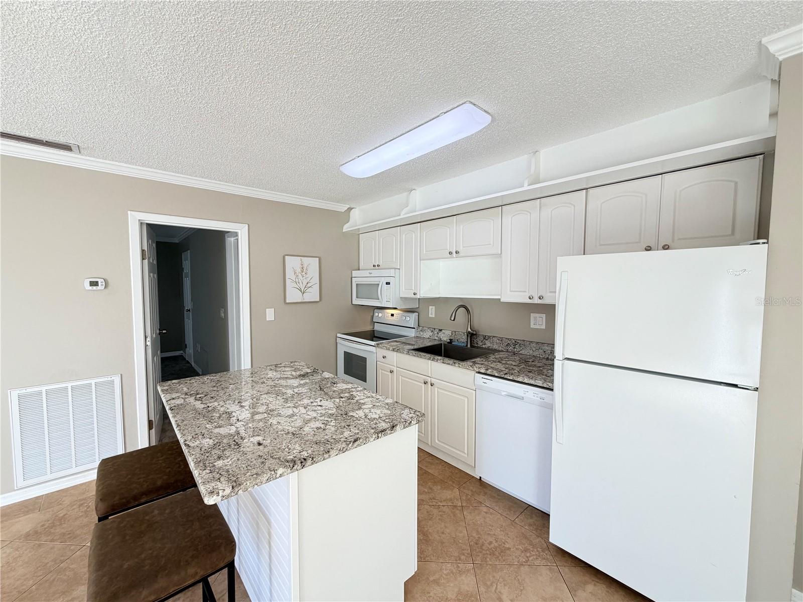 HIDDEN LAKE VILLAGE - Residential