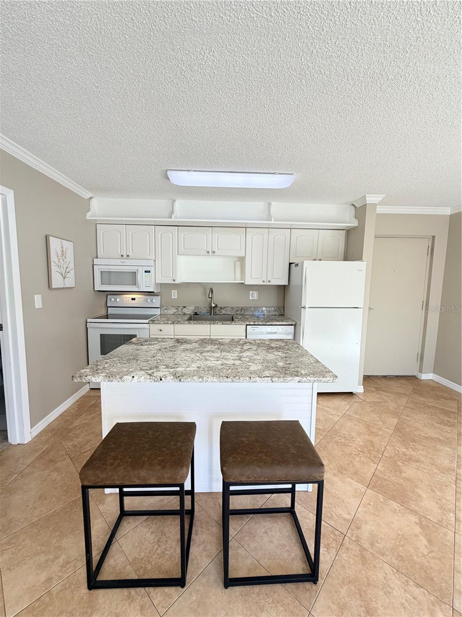 HIDDEN LAKE VILLAGE - Residential