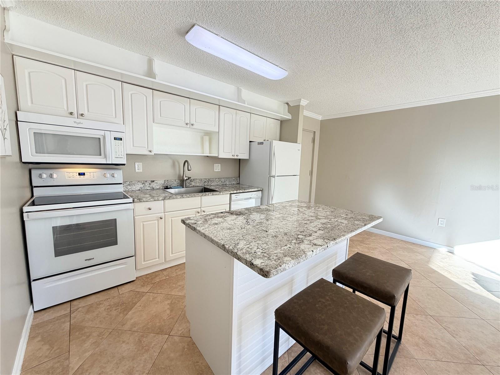 HIDDEN LAKE VILLAGE - Residential